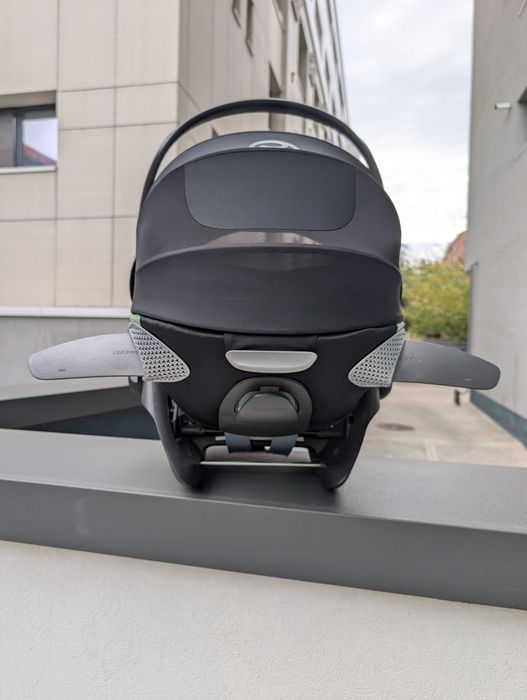 Scoica auto Cybex Platinum Cloud T Plus i-Size Sepia Black