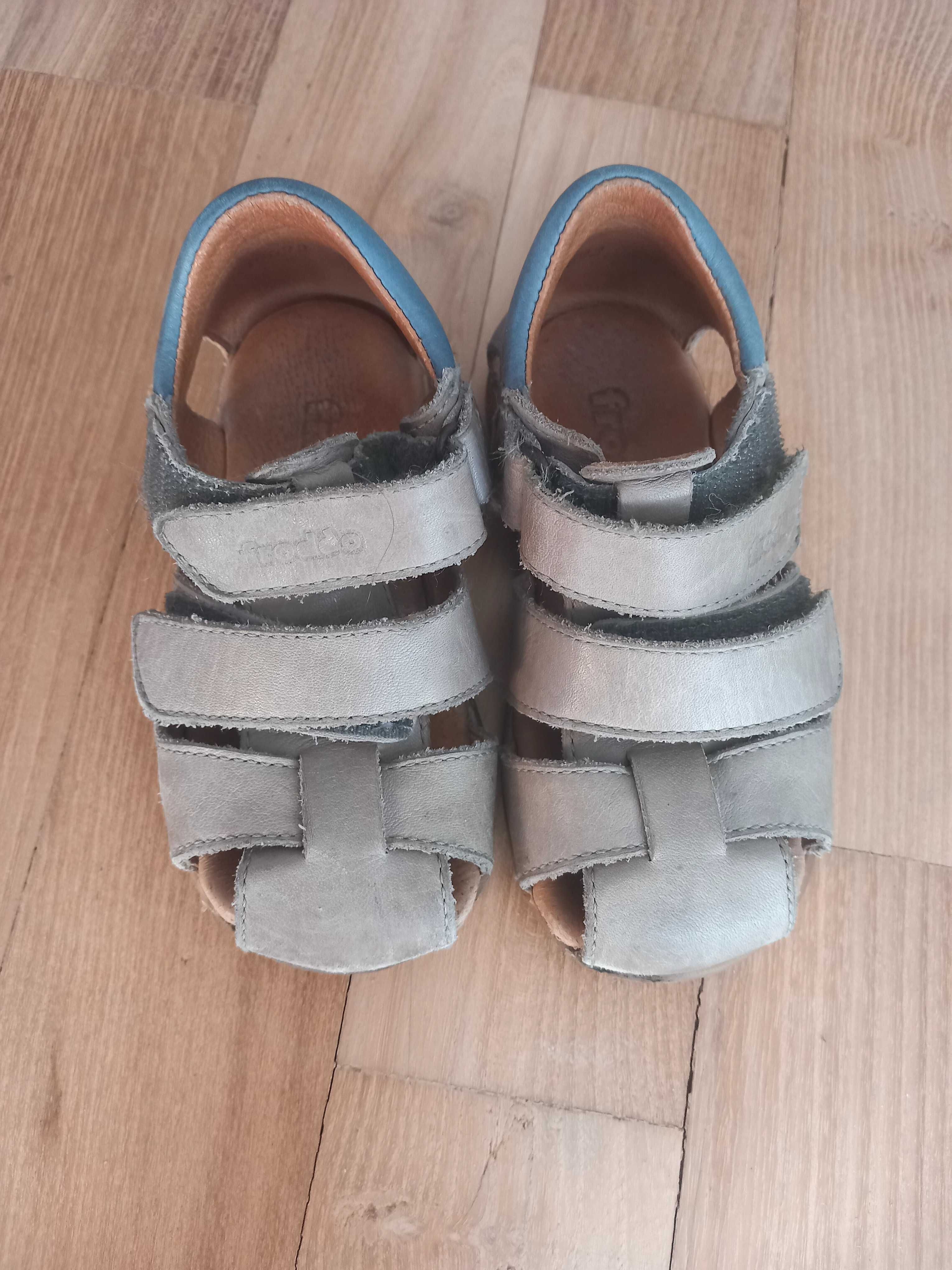 Sandale 22 froddo piele