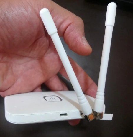 Antena modem ts9 (doua bucati 40 lei)