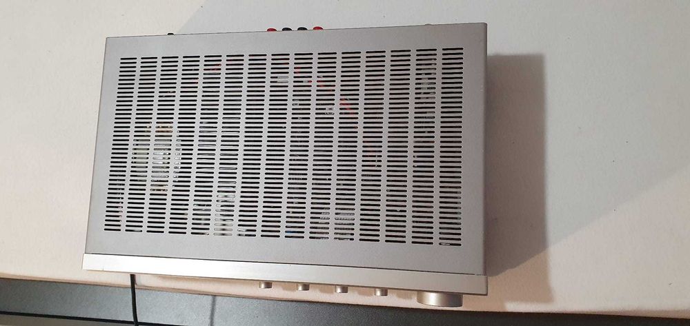 Sistem audio HiFi boxe+amplituner, receiver/statie amplificator