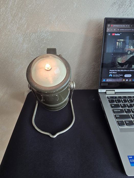 Vintage военен  фенер Варта/ Varta