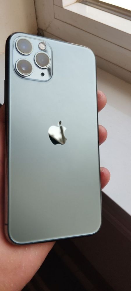 Iphone 11 pro xolati zoʻr