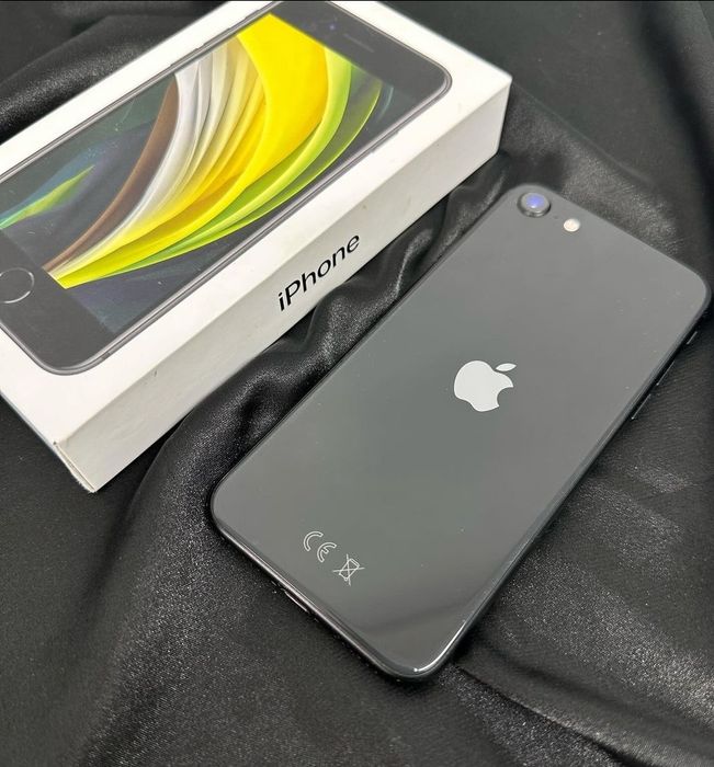 Apple Iphone se 2020 blek edition Айфон телефон сотовый