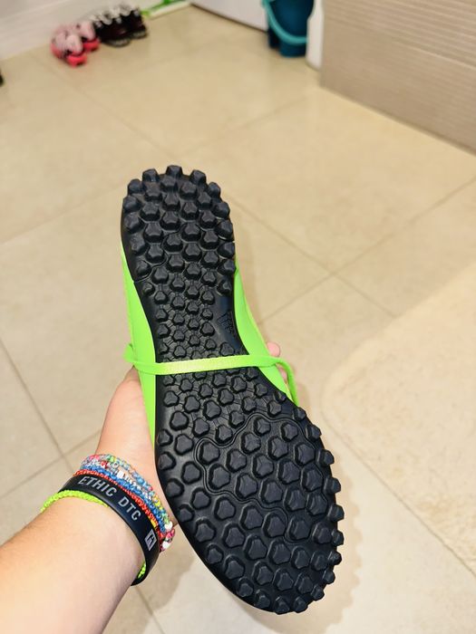 Ghete de fotbal sintetic adidas