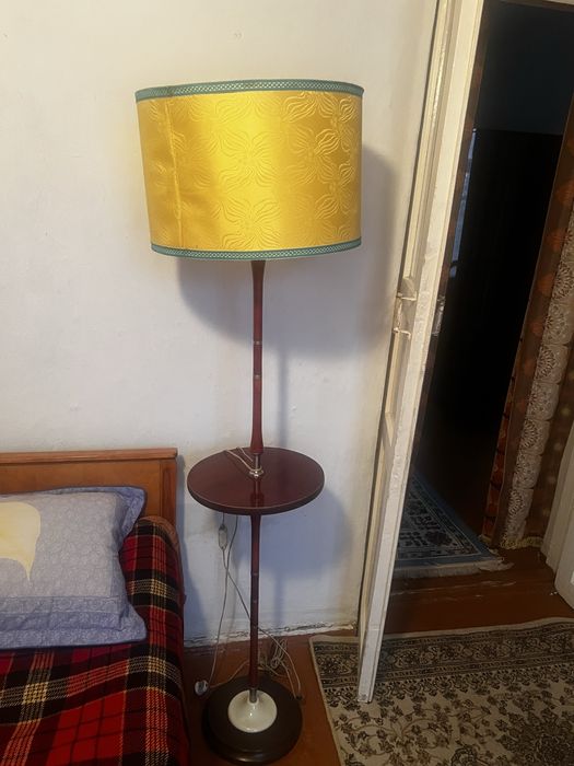Торшер раритет в рабочем состоянии