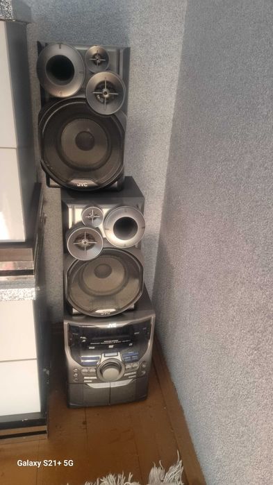 Sambufer JVC sotiladi holati yaxshi uyga keraksiz bulib yotibdi