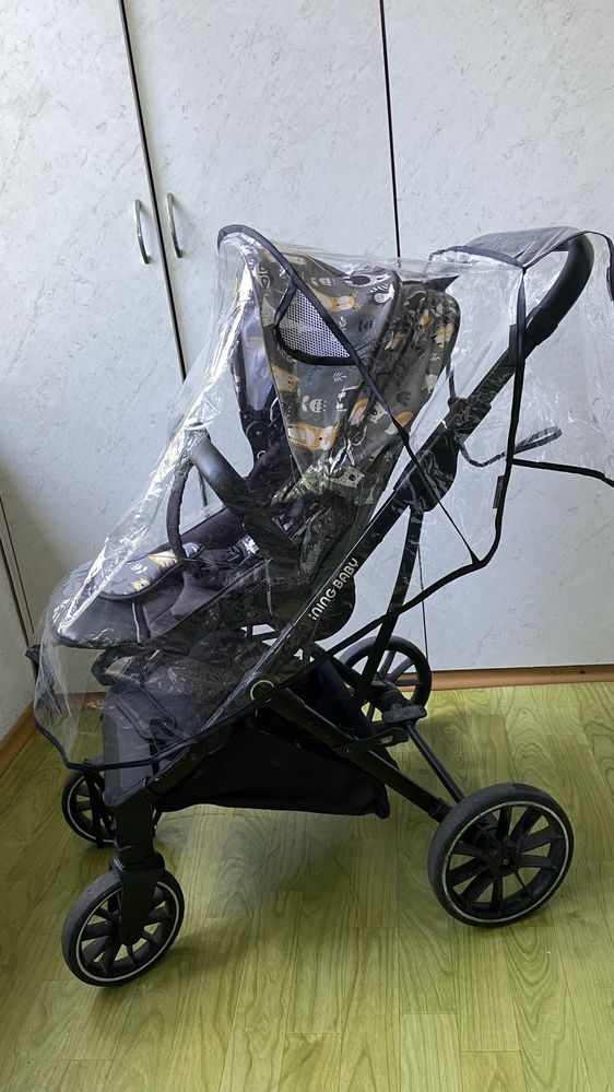 Продам прогулочную коляску