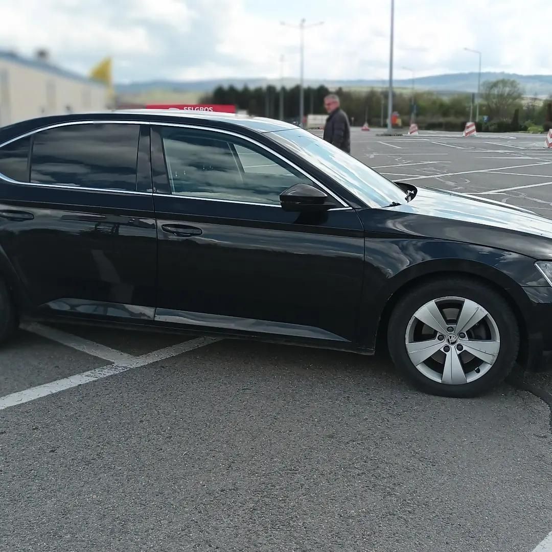 Vând Skoda superb 2.0 190hp
