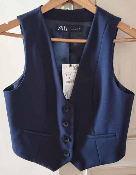 ZARA чисто нови, с етикет елегантно бюстие, дънкови ризи и елеци