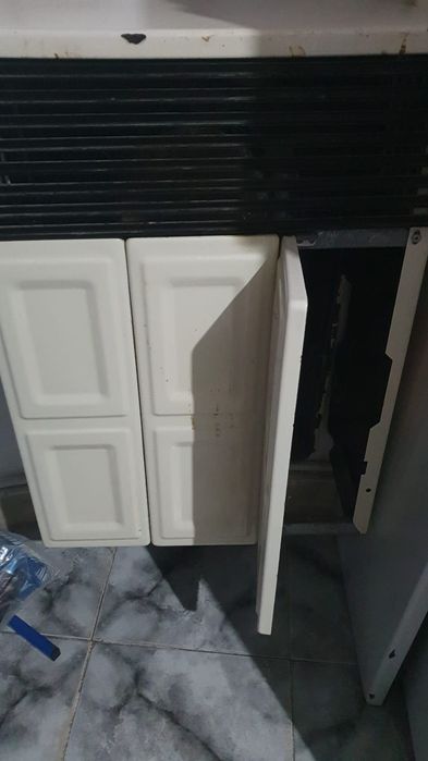 Convector pe gaze Lampart LB . 20 .La Coș Horn stare foarte bună.