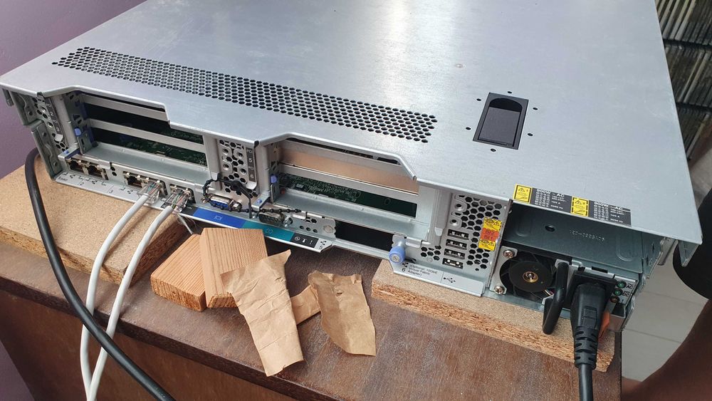 Сървър IBM x3650 M4 HD, 2x Xeon e5-2620 v2, 128gb ram