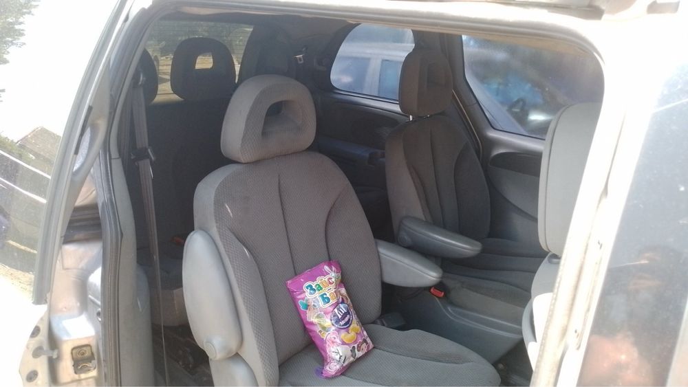 крайслер вояджер .2.5тди на части/crusler voyager