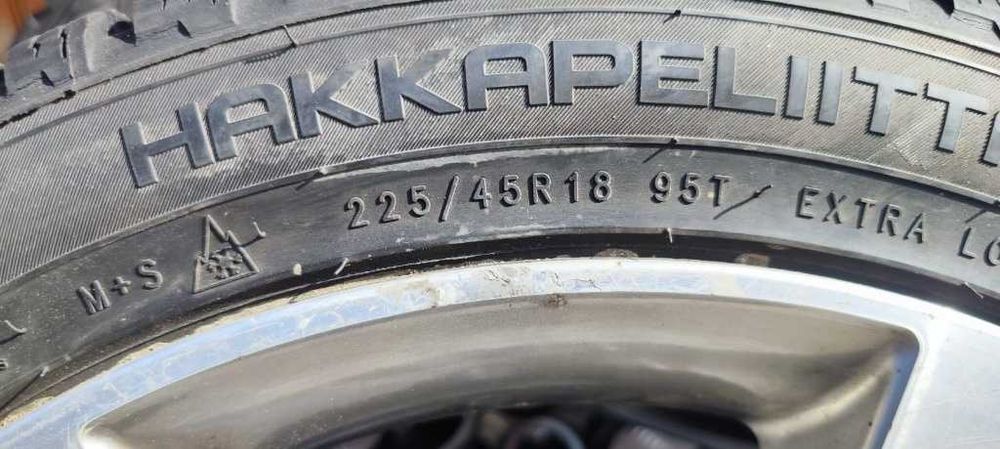 jante aliaj cu anvelope 5x120 225 / 45 / R18 BMW Seria 5 F10