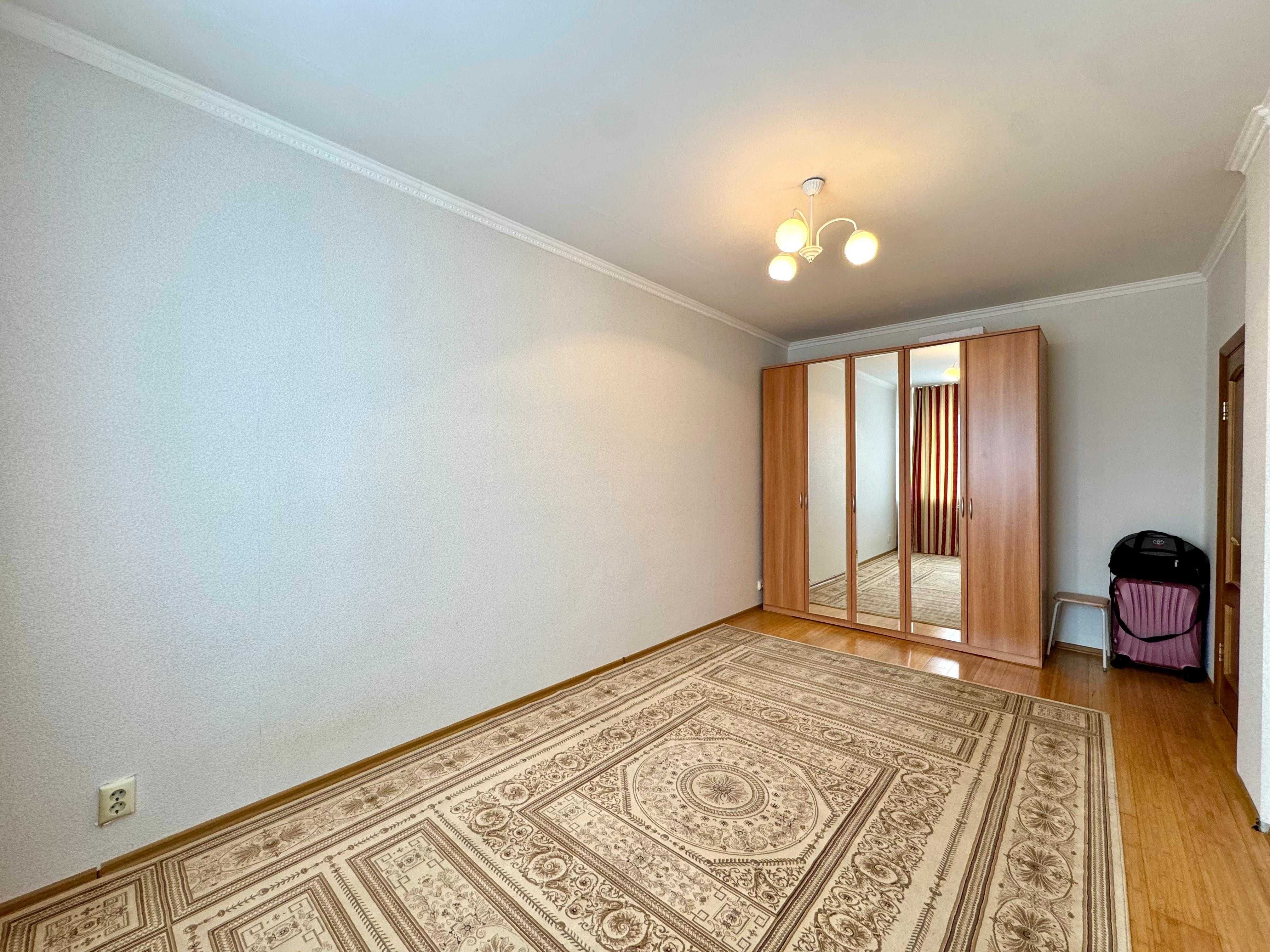 Продаю 3-комн. по ул.Сауран 9, ЖК Градокомплекс.
