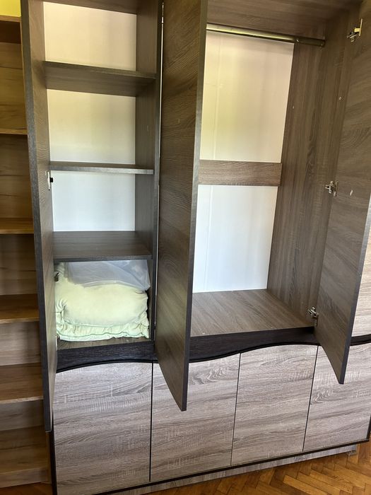 Vând canapea+fotolii Staer