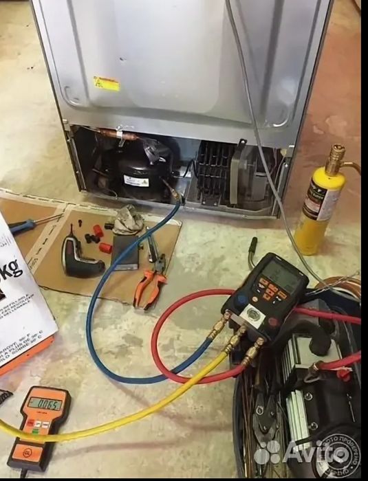 Ремонт холодильников