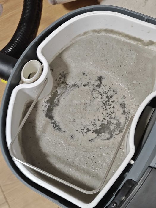 Igienizare și spălare canapele, fotolii, saltele, scaune și mochete