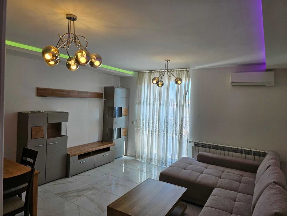 Дава се под наем Двустаен апартамент в София, Дървеница - 65 кв.м за 750 € - Снимка #1