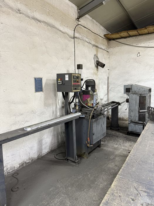 Circular semiautomat, pentru debitat metal, Mep Tiger 350 SX