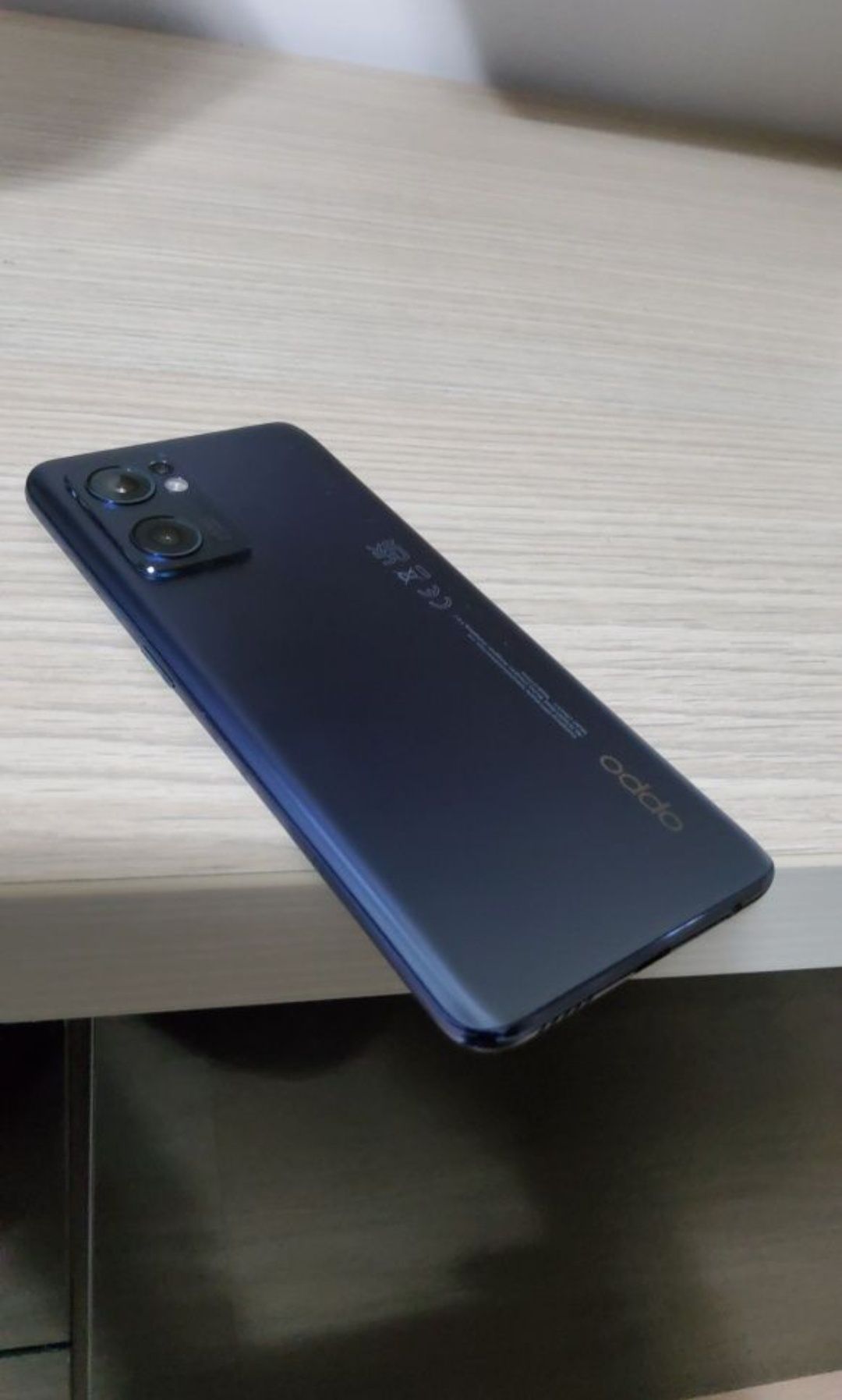 Vand oppo reno 7