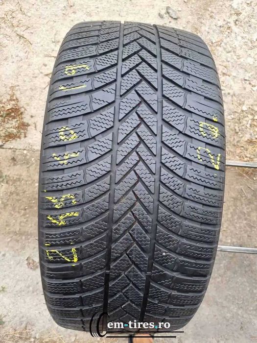 Anvelopa Iarna 245/40 R19 BRIDGESTONE Blizzak LM005 98V