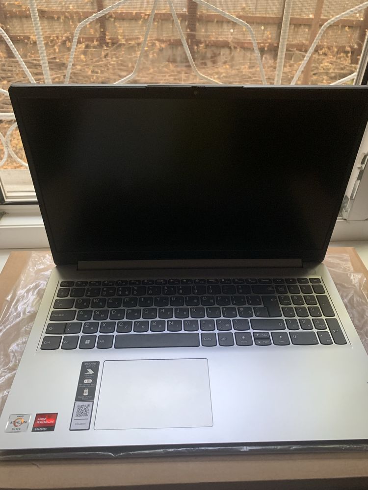 Продам notebook lenovo почти новый