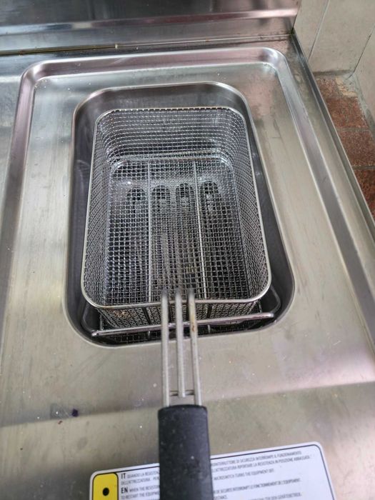 Двоен фритюрник 10+10 литра – 18 kW