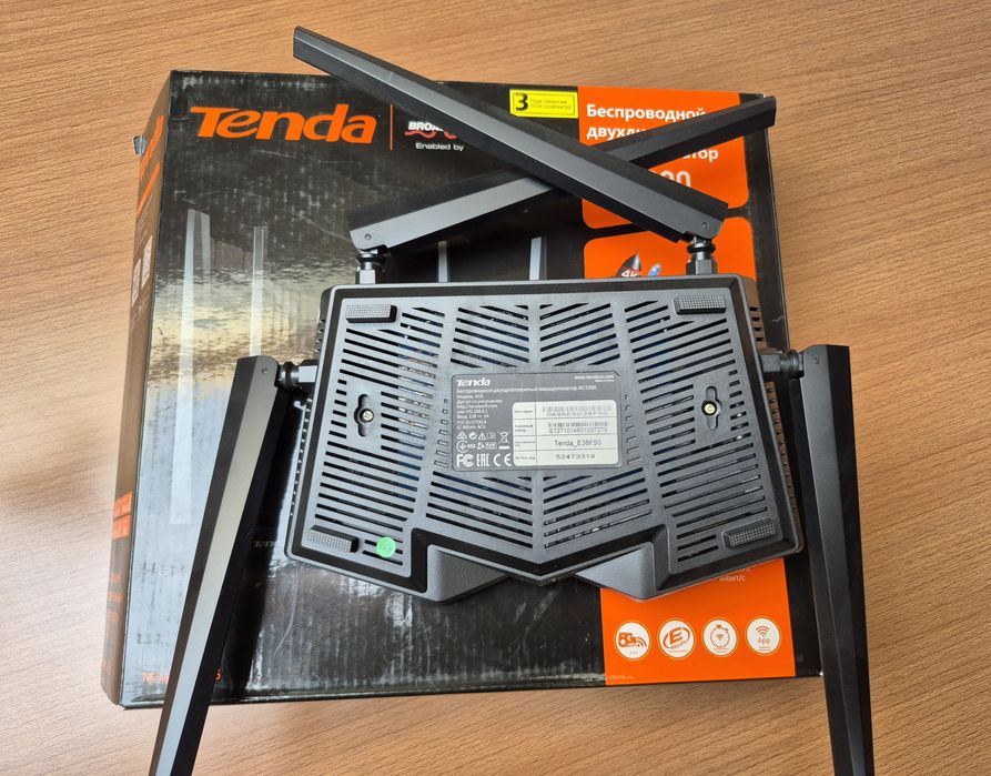 Модем маршрутизатор Tenda AC6