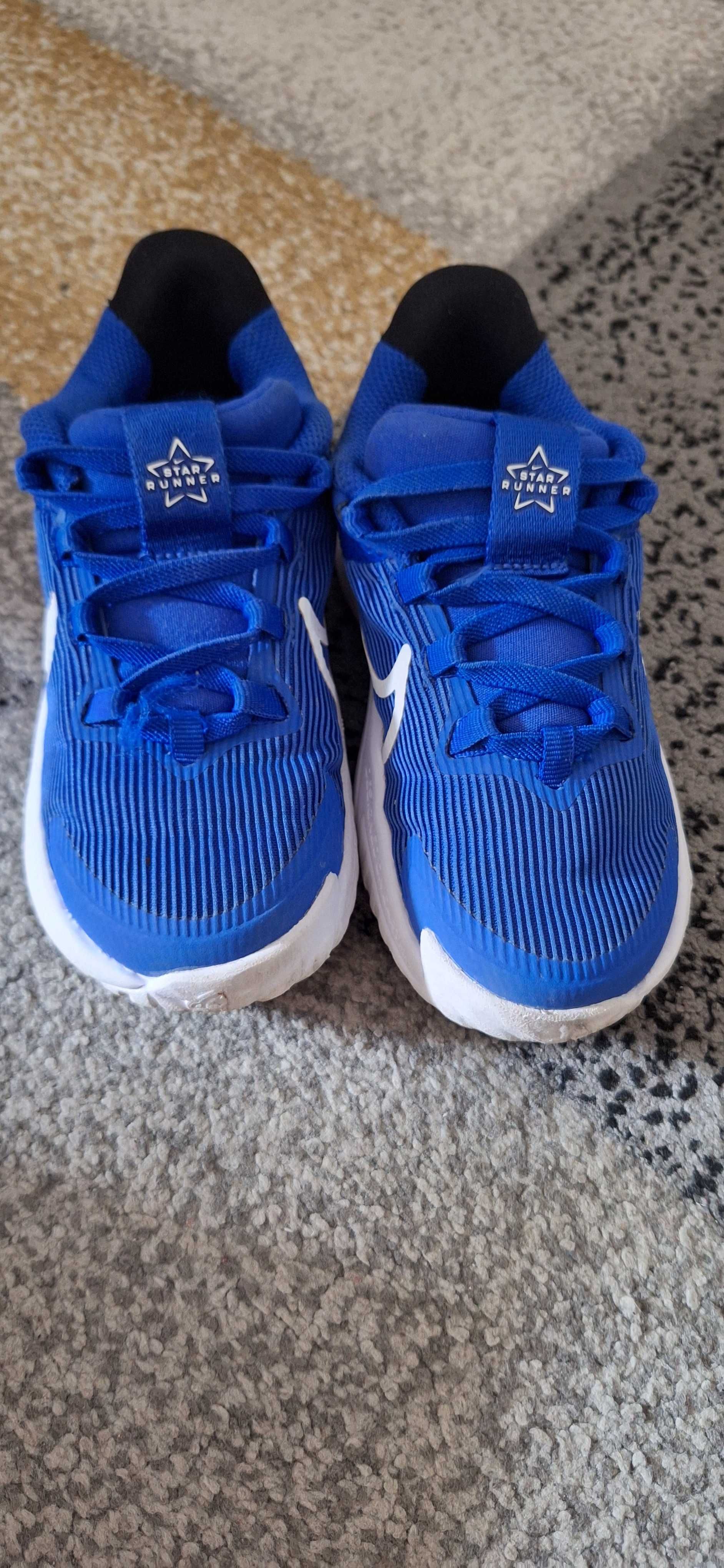 Детски маратонки Nike