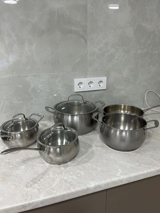 Продам набор кастрюль Gipfel
