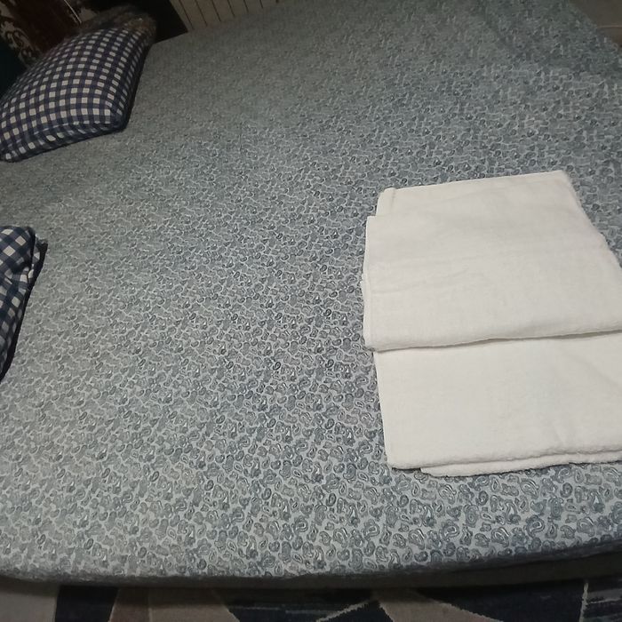 2,1-комн.кв.Восток,Север, 16мкр,ночь 7,8 т,в сут.12,15т,Каспий РЕД ест