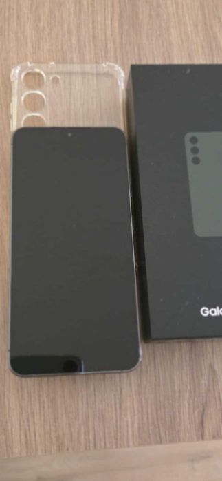 Продавам телефон Samsung S23, 256 GB