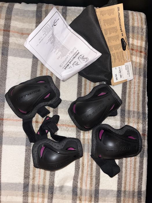 Genunchiere și cotiere pentru role