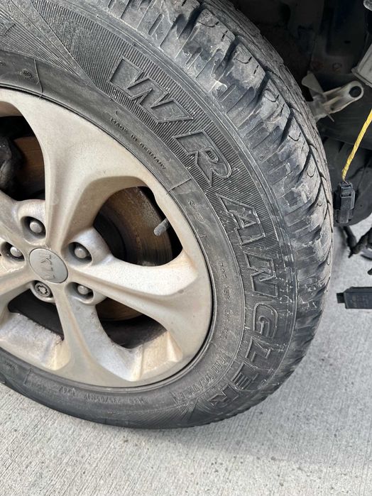 jante kia sorento sportage 235/65 R17 anvelope Good Year M+S dot 2020