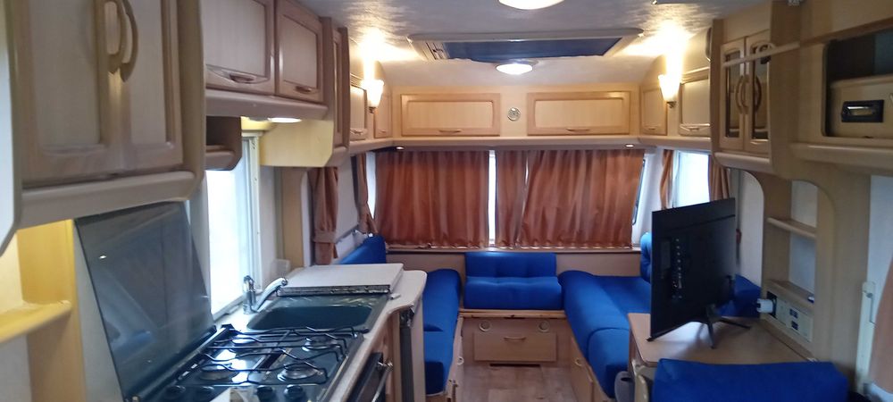 Coachman Amara 580/4 an 2004