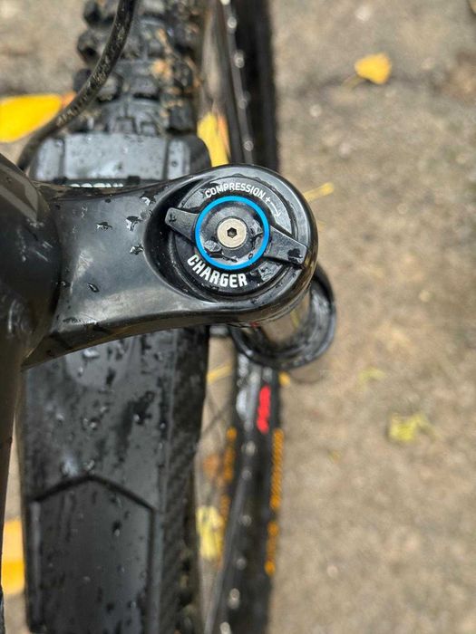 Vand Furcă RockShox Lyrik Select Rc 150mm !NECSESITA SERVICE!