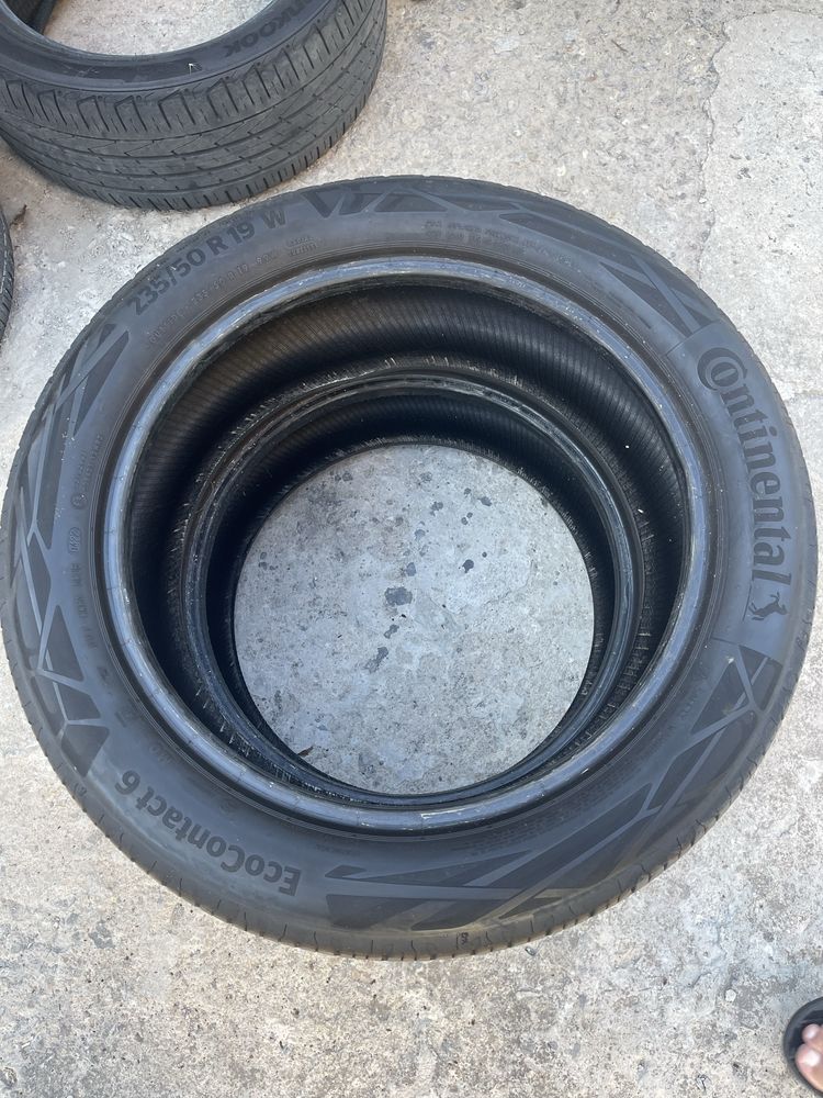Летни гуми 2 бр. Continental и 2 бр. Hankook
