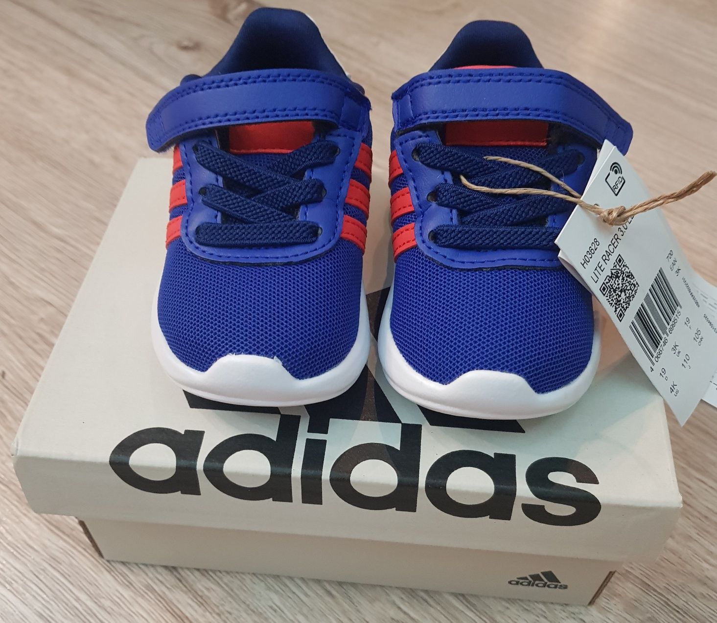 Бебешки обувки ADIDAS