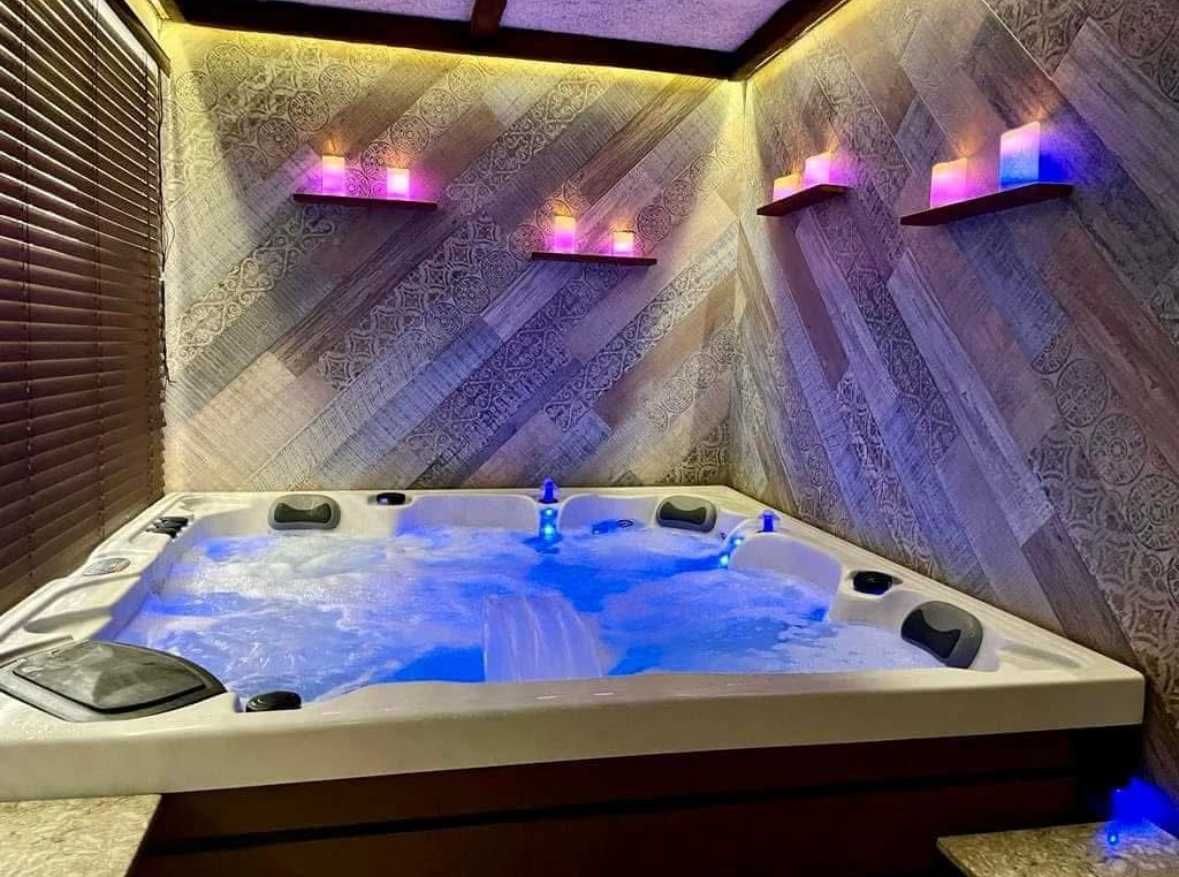 Продава се Заведение в Бургас, Братя Миладинови - 50 кв.м за 2500 €/кв.м - Снимка #4