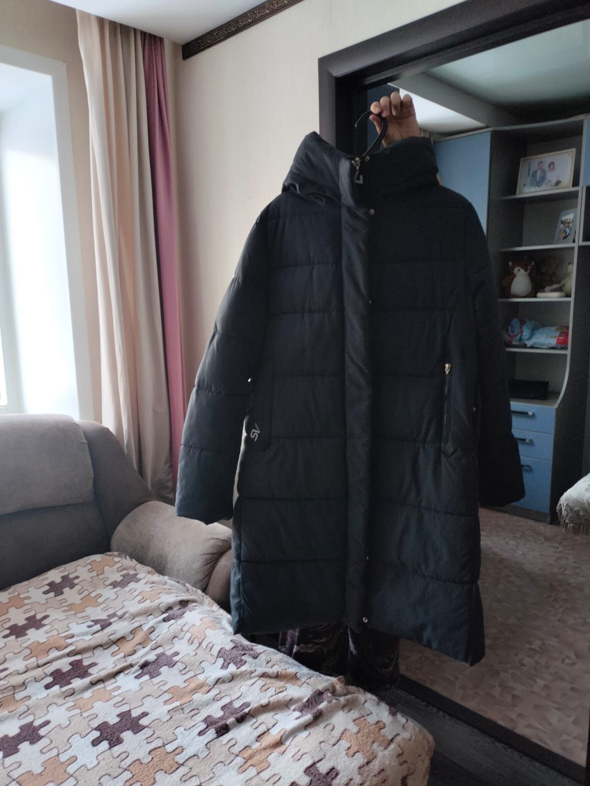 Продам зимнюю куртку