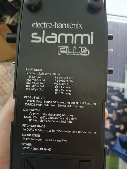 EHX Slammi Plus - Pitch Shifter/Whammy (pedală efecte pentru chitară)