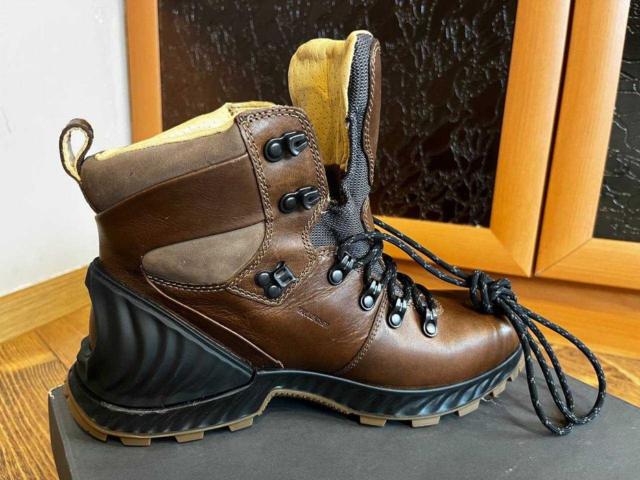 Водоустойчиви топли боти ECCO 40 р