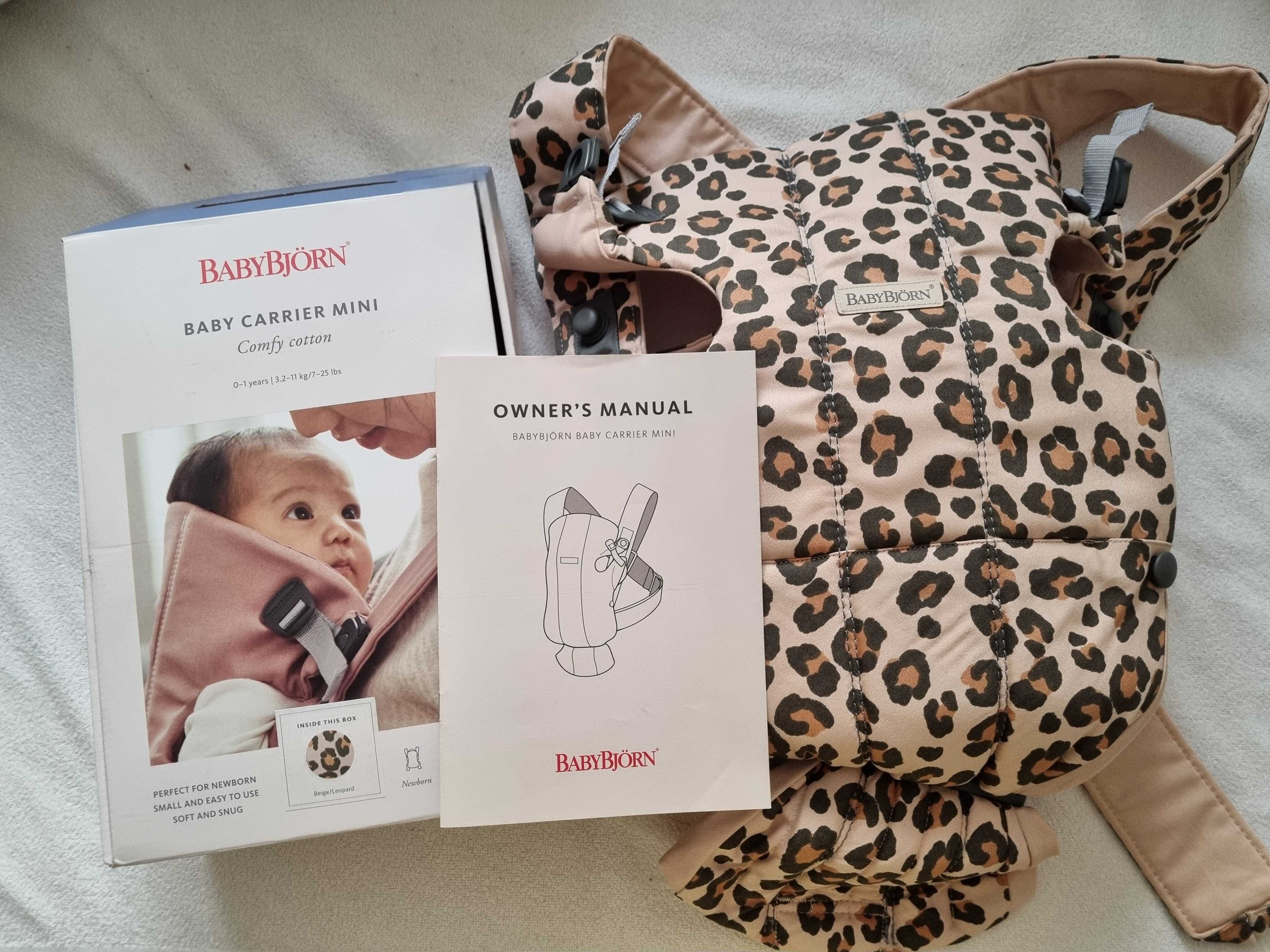 Marsupiu anatomic BabyBjorn Suedia - Mini Leopard Bumbac