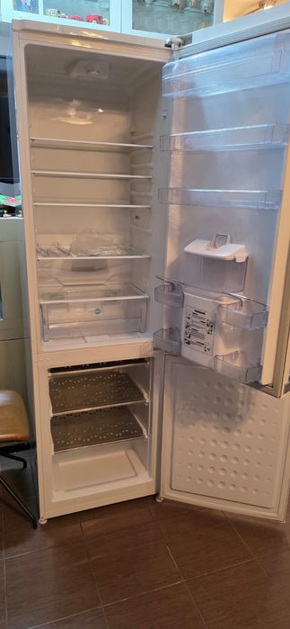 Combina frigorifica Beko