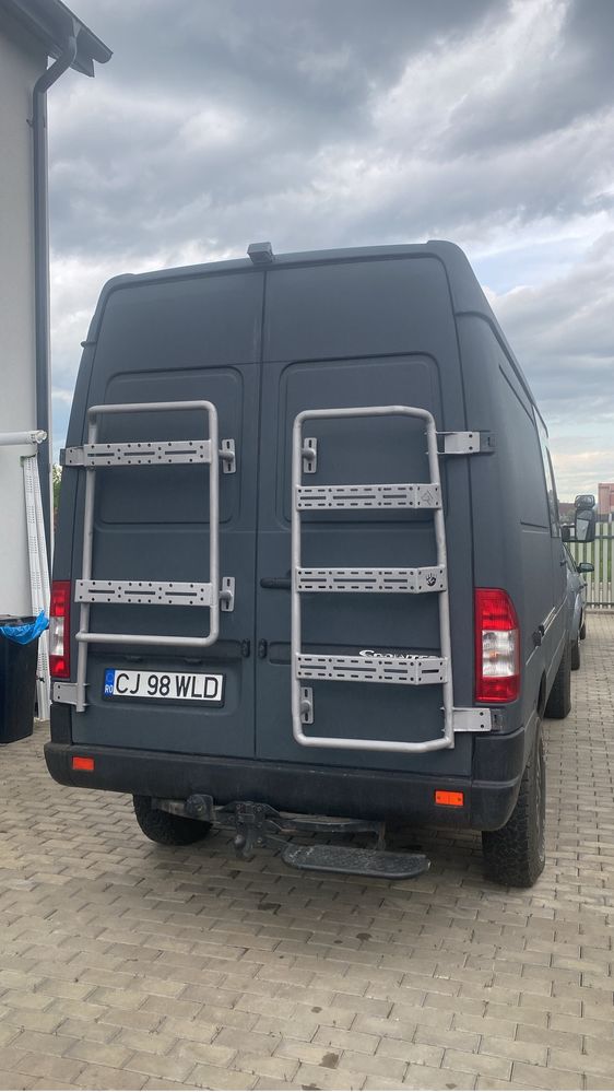 Mercedes Spinter, Volkswagen Crafter, Ford Transit, suporti usi spate