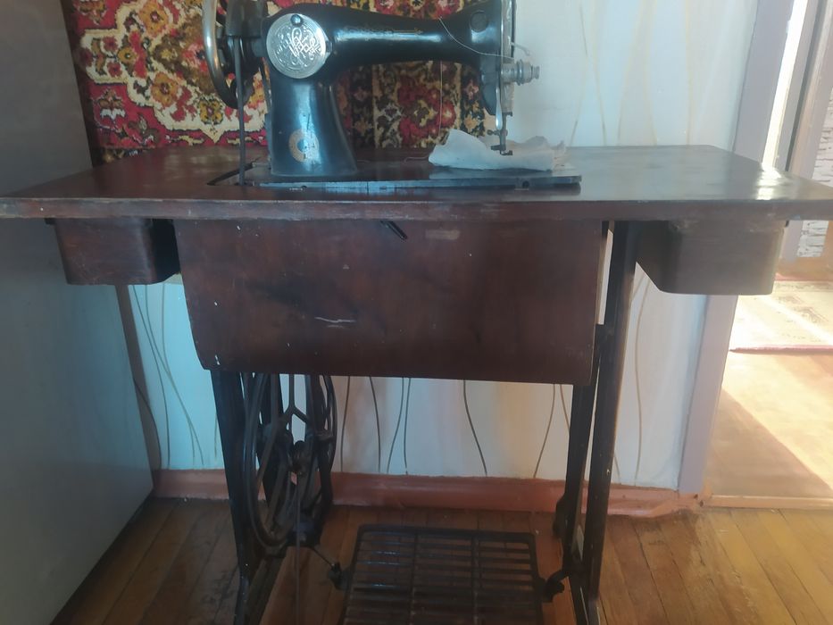 Швейная машина ПМЗ. Примерно 1938 года