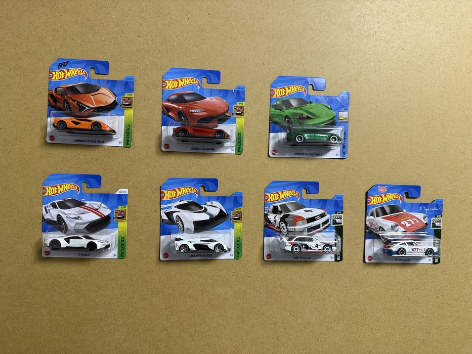 Mașinuțe Hotwheels (lamborghini, porsche, mclaren, koenigsegg)