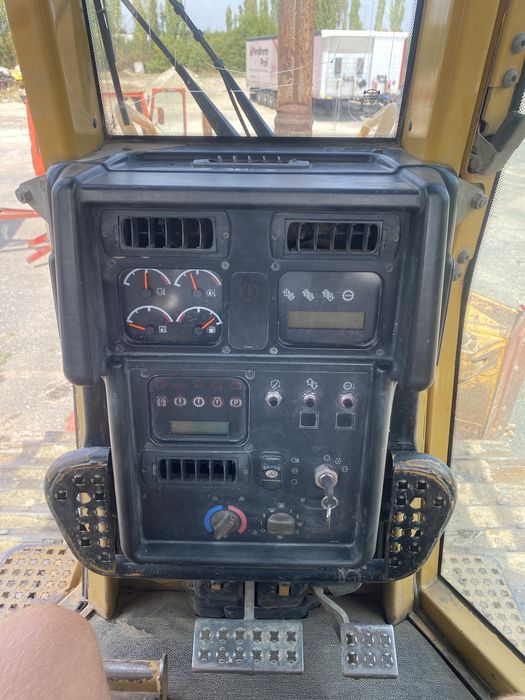 Buldozer D5N XL 2005