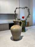 Vand doua oale / ulcele/vaze lut/ceramica