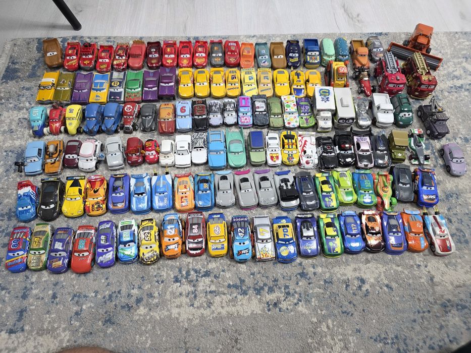 McQueen количкии и писта Florida 500